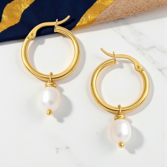 🆕️Minimalist Hoop Earrings 18K Gold Plated Stainless Steel Freshwater Pearl - Picture 3 of 11
